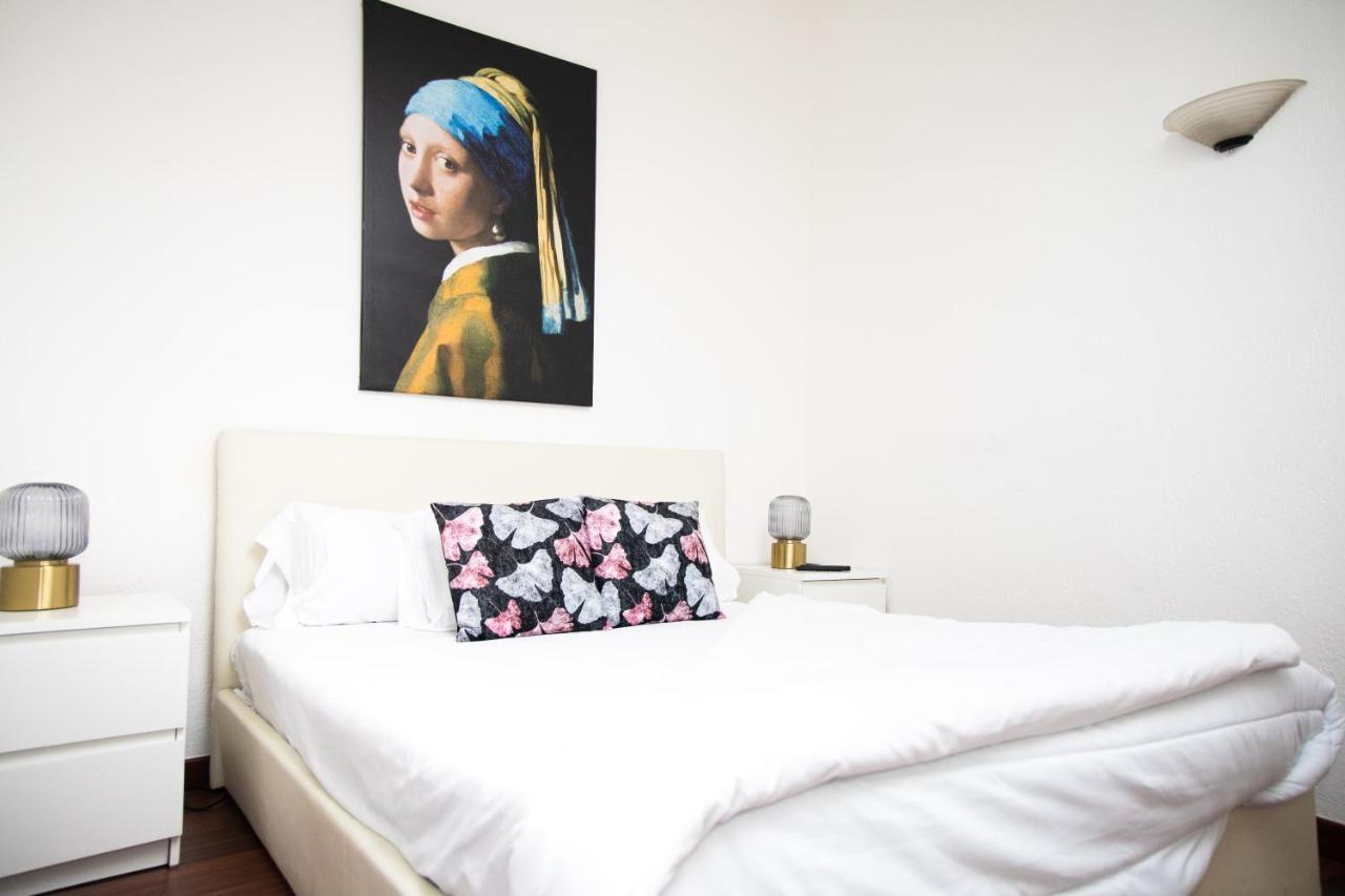 Hosting Dreams Attics - Duomo Διαμέρισμα Μιλάνο Εξωτερικό φωτογραφία