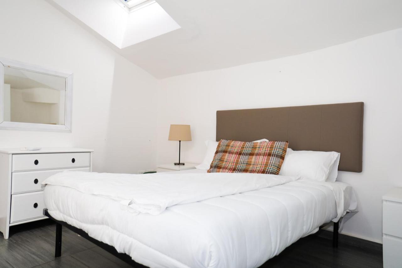 Hosting Dreams Attics - Duomo Διαμέρισμα Μιλάνο Εξωτερικό φωτογραφία