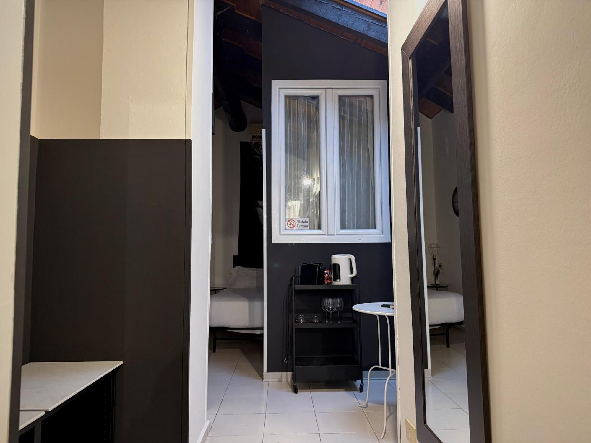 Hosting Dreams Attics - Duomo Διαμέρισμα Μιλάνο Εξωτερικό φωτογραφία
